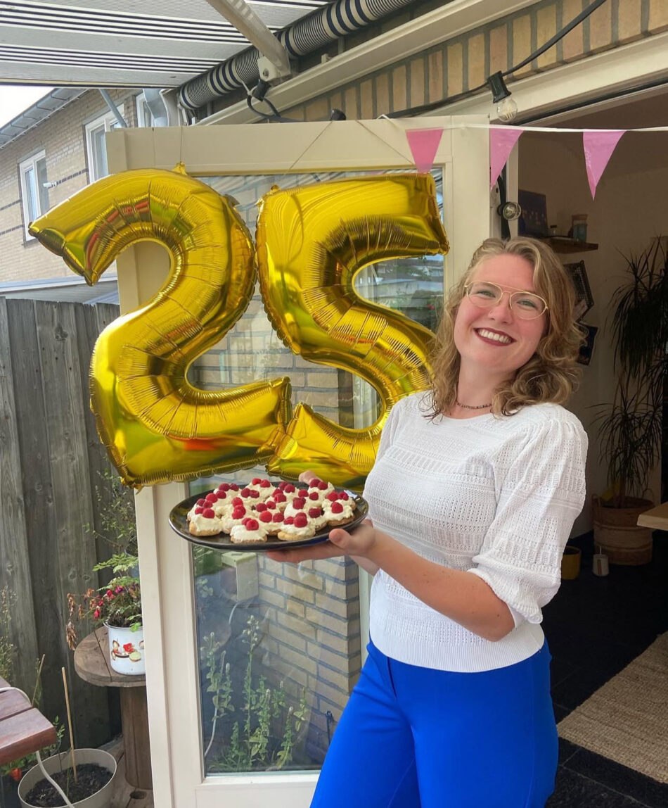 25 jaar gebakjes